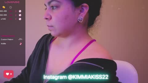 Snapshot of kimmiakiss22 chatting on January 2025 12:55:01 AM Kimmi online show from January 2025 12:55:01 AM