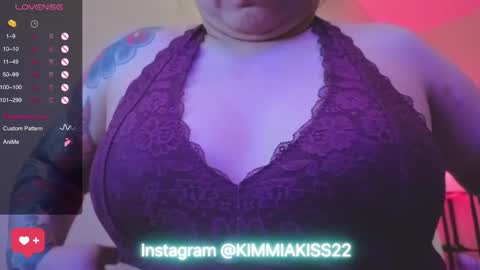 Snapshot of kimmiakiss22 chatting on January 2025 12:31:01 AM Kimmi online show from January 2025 12:31:01 AM