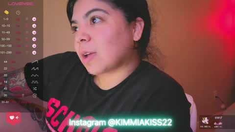 Snapshot of kimmiakiss22 chatting on January 2025 06:24:02 AM Kimmi online show from January 2025 06:24:02 AM