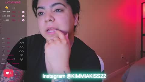 Snapshot of kimmiakiss22 chatting on February 2025 01:34:01 AM Kimmi online show from February 2025 01:34:01 AM