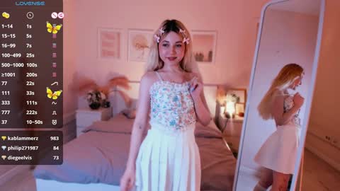  Your Kimmie  follow me  online show from January 2025 06:02:01 PM