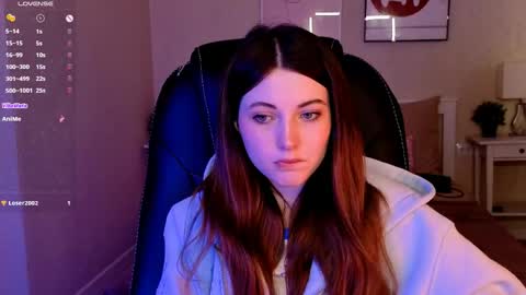 Snapshot of kimmie_shine chatting on May 2026 01:41:01 PM Your Kimmie follow me online show from May 2026 01:41:01 PM
