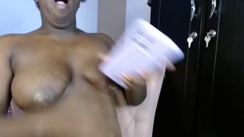 Snapshot of kimmy94192 chatting on December 2024 07:10:01 AM kimmy94192 online show from December 2024 07:10:01 AM