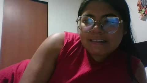Kimmy online show from March 2025 11:04:01 PM