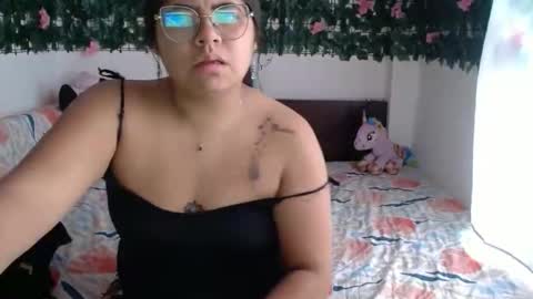 Kimmy online show from November 2025 05:13:02 PM