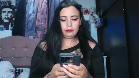 Snapshot of kimmy_one_ chatting on January 2025 06:50:01 PM kelly online show from January 2025 06:50:01 PM