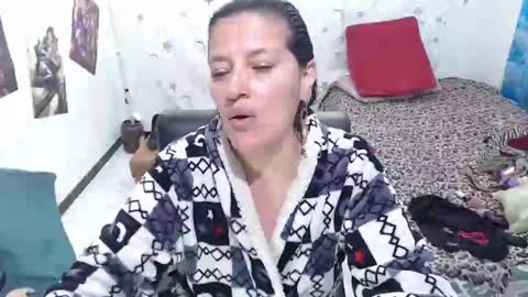 Snapshot of kimmy_sander1 chatting on January 2025 06:45:02 AM Kimmy online show from January 2025 06:45:02 AM