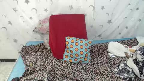 Snapshot of kimmy_sander1 chatting on January 2025 06:13:01 AM Kimmy online show from January 2025 06:13:01 AM