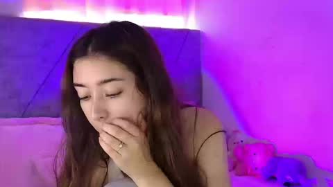 Snapshot of kimmy_veggaa chatting on September 2025 04:07:01 PM kimm online show from September 2025 04:07:01 PM