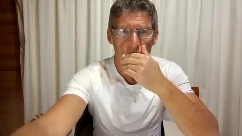 kimonoblues online show from February 2026 04:27:02 PM