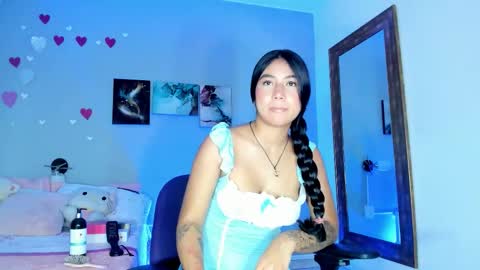 Snapshot of kimtayloor chatting on February 2026 07:46:01 PM Kim online show from February 2026 07:46:01 PM