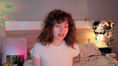 Snapshot of kina_ka chatting on May 2026 07:19:01 PM kina_ka online show from May 2026 07:19:01 PM