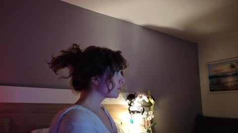 Snapshot of kina_ka chatting on May 2026 07:08:02 PM kina_ka online show from May 2026 07:08:02 PM