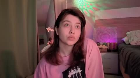 Snapshot of kina_ka chatting on May 2026 09:11:01 PM kina_ka online show from May 2026 09:11:01 PM