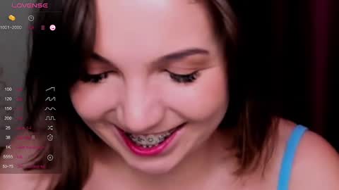 Snapshot of kindhazelhere_ chatting on February 2025 11:15:01 AM Hazel online show from February 2025 11:15:01 AM