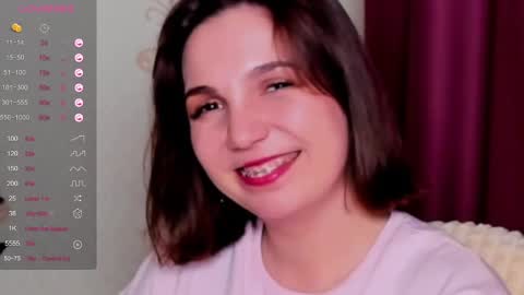 Snapshot of kindhazelhere_ chatting on February 2025 05:21:01 PM Hazel online show from February 2025 05:21:01 PM