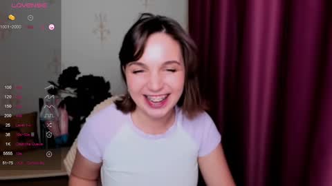 Snapshot of kindhazelhere_ chatting on February 2025 07:14:02 PM Hazel online show from February 2025 07:14:02 PM