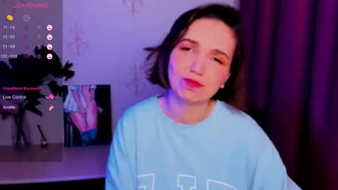 Snapshot of kindhazelhere_ chatting on October 2025 12:15:01 PM Hazel online show from October 2025 12:15:01 PM