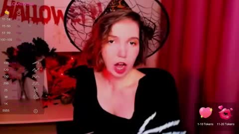 Snapshot of kindhazelhere_ chatting on October 2025 08:27:05 AM Hazel online show from October 2025 08:27:05 AM