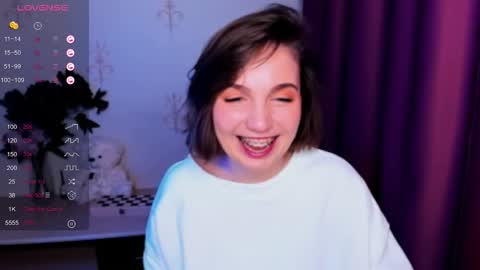 Snapshot of kindhazelhere_ chatting on November 2025 08:30:02 PM Hazel online show from November 2025 08:30:02 PM