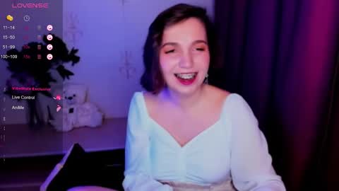 Snapshot of kindhazelhere_ chatting on November 2025 06:40:01 PM Hazel online show from November 2025 06:40:01 PM