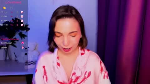 Snapshot of kindhazelhere_ chatting on December 2025 04:11:01 PM Hazel online show from December 2025 04:11:01 PM