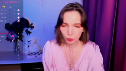 Snapshot of kindhazelhere_ chatting on January 2026 07:48:02 PM Hazel online show from January 2026 07:48:02 PM