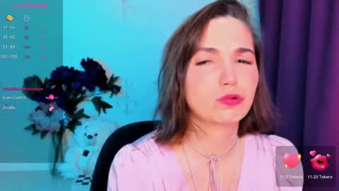 Snapshot of kindhazelhere_ chatting on January 2026 06:23:02 PM Hazel online show from January 2026 06:23:02 PM