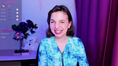 Snapshot of kindhazelhere_ chatting on February 2026 09:08:02 PM Hazel online show from February 2026 09:08:02 PM