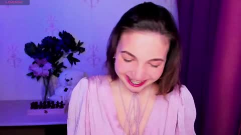 Snapshot of kindhazelhere_ chatting on February 2026 06:55:02 PM Hazel online show from February 2026 06:55:02 PM