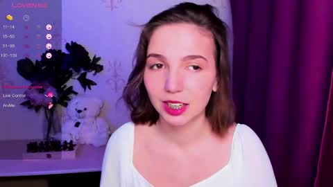 Snapshot of kindhazelhere_ chatting on February 2026 06:56:01 PM Hazel online show from February 2026 06:56:01 PM