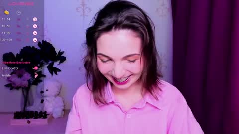 Hazel online show from March 2026 06:25:02 PM