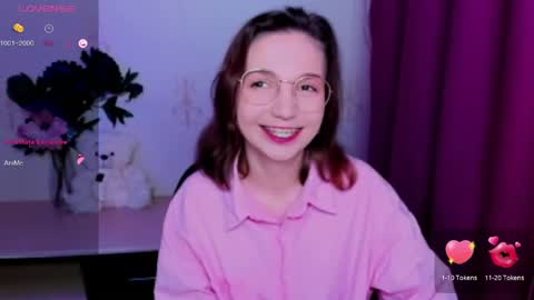 Hazel online show from May 2026 09:34:02 PM