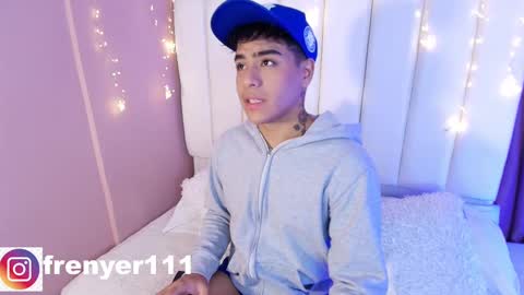 king  help me reach 100 likes online show from February 2025 05:53:01 AM