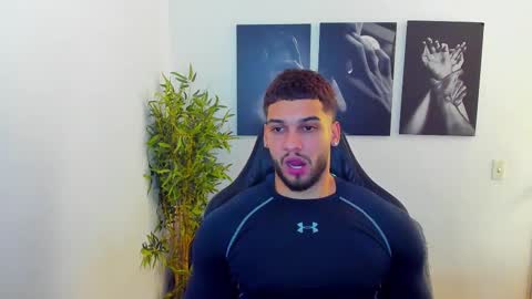 king_of_kings__ online show from March 2025 01:39:01 AM