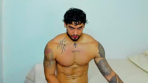 Snapshot of king_of_kings__ chatting on April 2026 01:09:02 PM king_of_kings__ online show from April 2026 01:09:02 PM