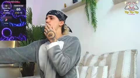 king voy online show from September 2025 09:04:02 PM