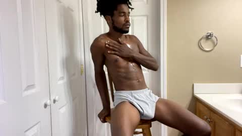 Snapshot of kingalmighty01 chatting on September 2025 07:44:02 AM King Almighty01 online show from September 2025 07:44:02 AM