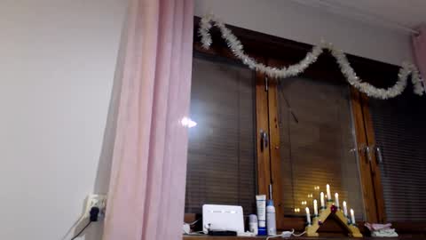 sexysexyhotwetpinkredpussy online show from December 2024 04:50:01 PM