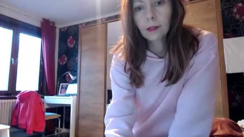Snapshot of kingandprincess chatting on April 2026 06:21:01 PM sexysexyhotwetpinkredpussy online show from April 2026 06:21:01 PM