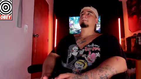 King Bear online show from December 2025 05:46:02 AM