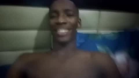 Snapshot of kingemizzy chatting on July 2026 02:40:01 AM kingemizzy online show from July 2026 02:40:01 AM