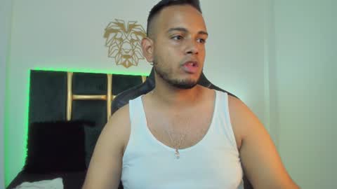 Snapshot of kingg_jay chatting on June 2026 11:42:02 AM kingg_jay online show from June 2026 11:42:02 AM