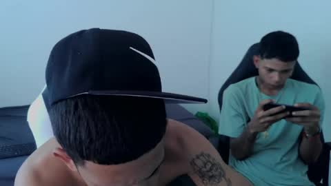 Snapshot of kings_latins chatting on April 2026 07:15:02 PM DOMINANT ALPHA KINGS online show from April 2026 07:15:02 PM
