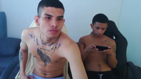 Snapshot of kings_latins chatting on April 2026 05:58:01 PM DOMINANT ALPHA KINGS online show from April 2026 05:58:01 PM