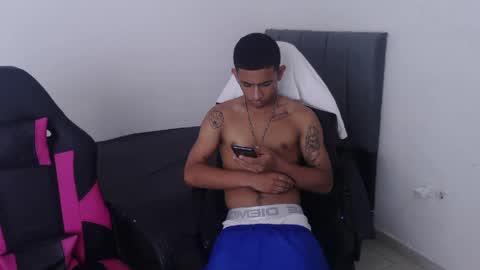 Snapshot of kings_latins chatting on May 2026 07:56:01 PM DOMINANT ALPHA KINGS online show from May 2026 07:56:01 PM