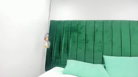 dakota online show from December 2025 01:18:01 PM