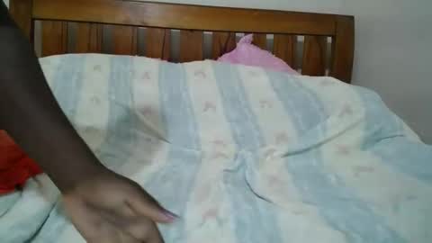 Snapshot of kinky_kaiya chatting on January 2025 07:21:01 PM kaiya online show from January 2025 07:21:01 PM