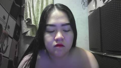 KAREN online show from October 2025 03:45:01 PM