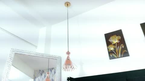 MISS RYN  online show from April 2026 12:10:01 PM